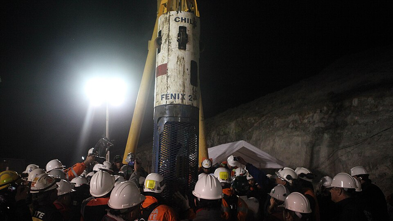 El hallazgo que devolvió la esperanza a Chile: aparecieron con vida los 33 mineros