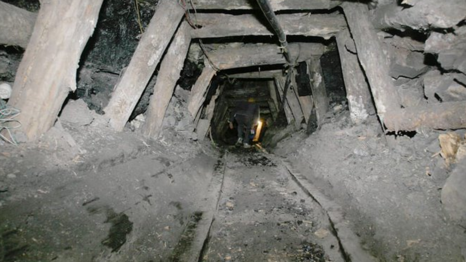 Explosión en mina de Cucunubá deja seis trabajadores atrapados