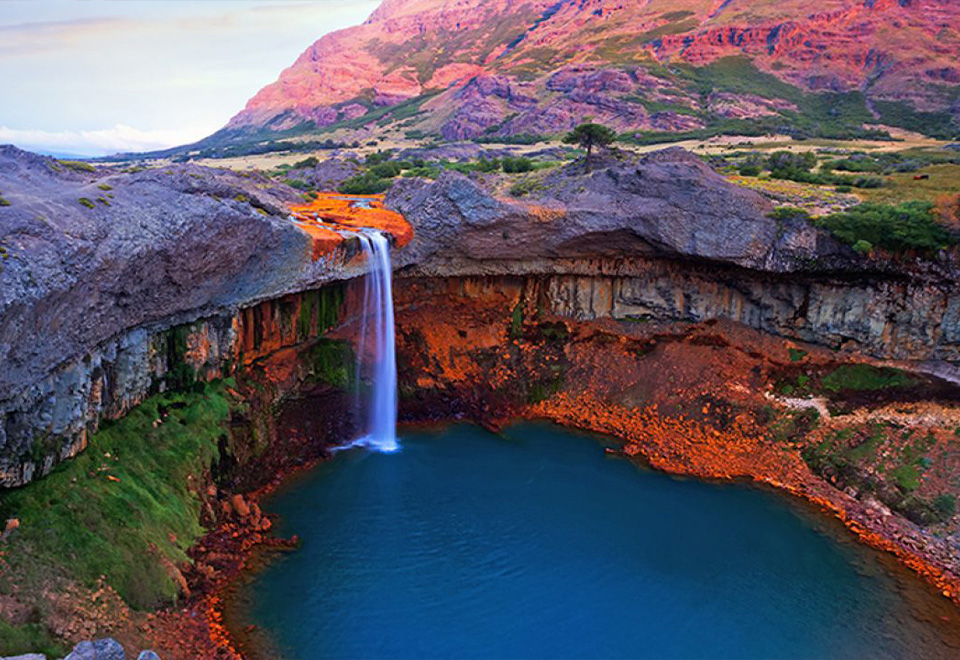 [Video] Impresionante vista de hermosa cascada
