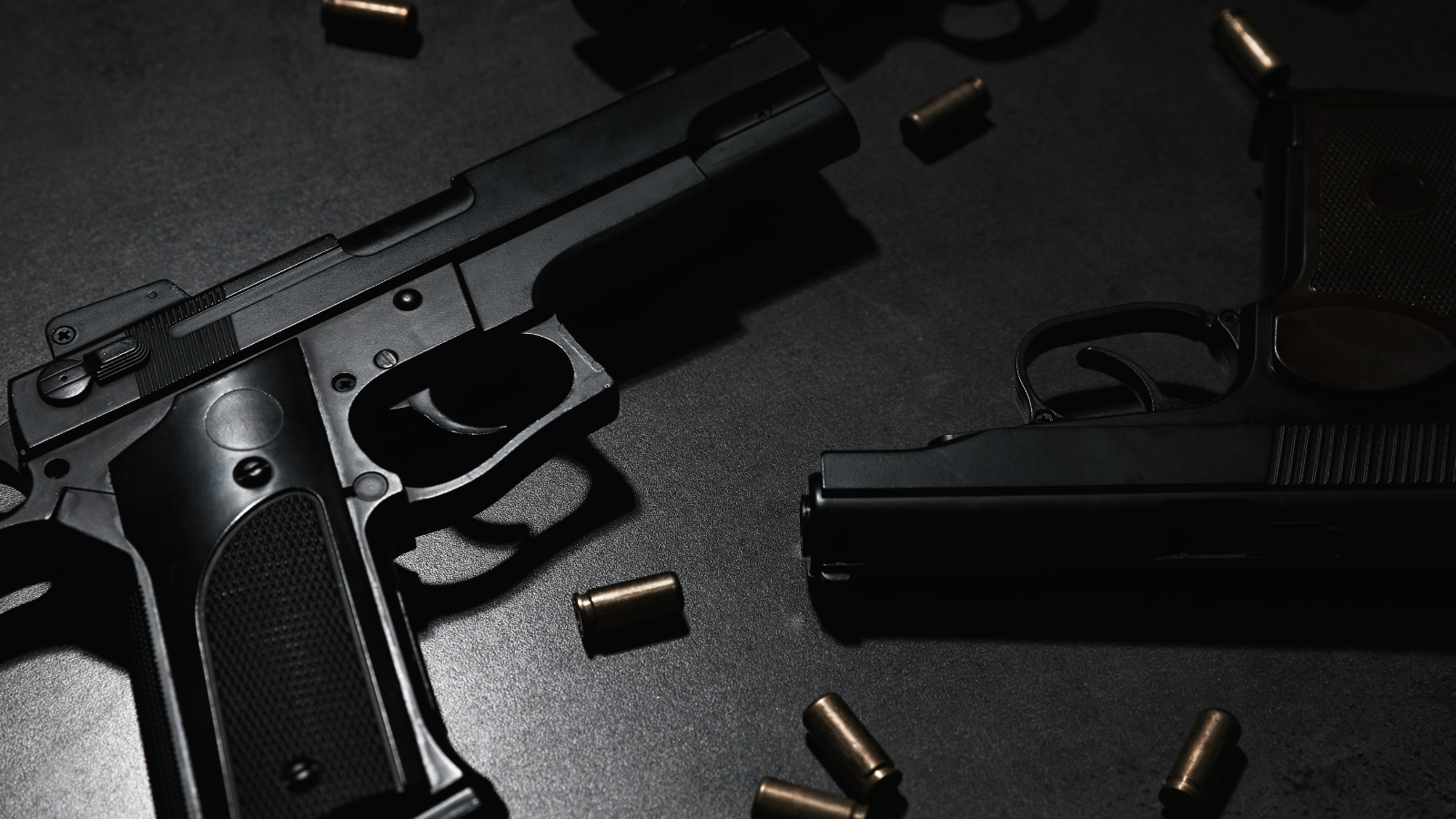 Gobierno levanta suspensión de permisos para portar armas