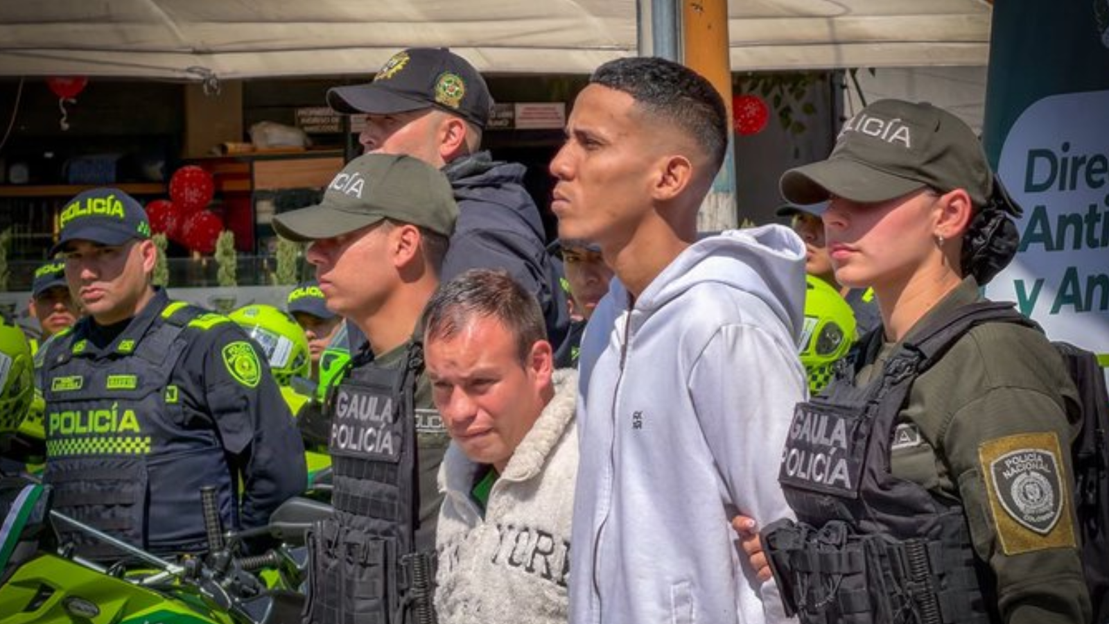 Capturan a seis señalados de integrar la banda ‘Los Buitres’