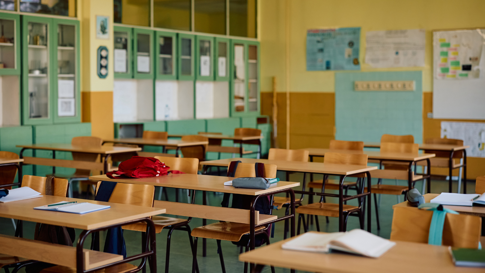Disparos en colegio de Medellín deja a menor herido