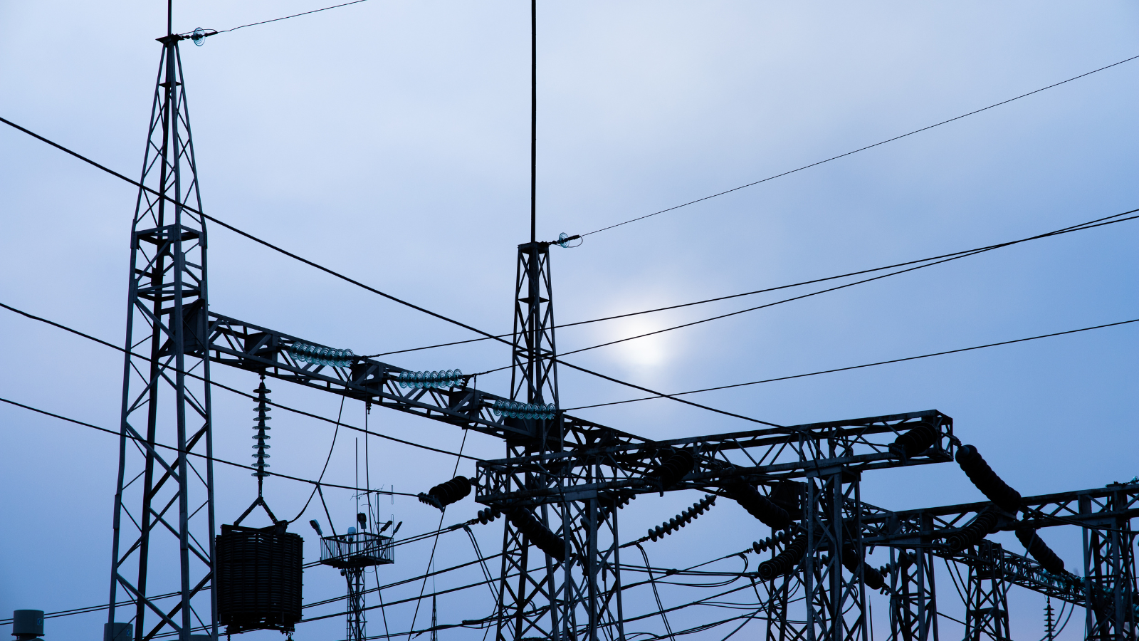 XM alerta sobre riesgo para el suministro eléctrico en el oriente del país entre finales de 2026 e inicios de 2027