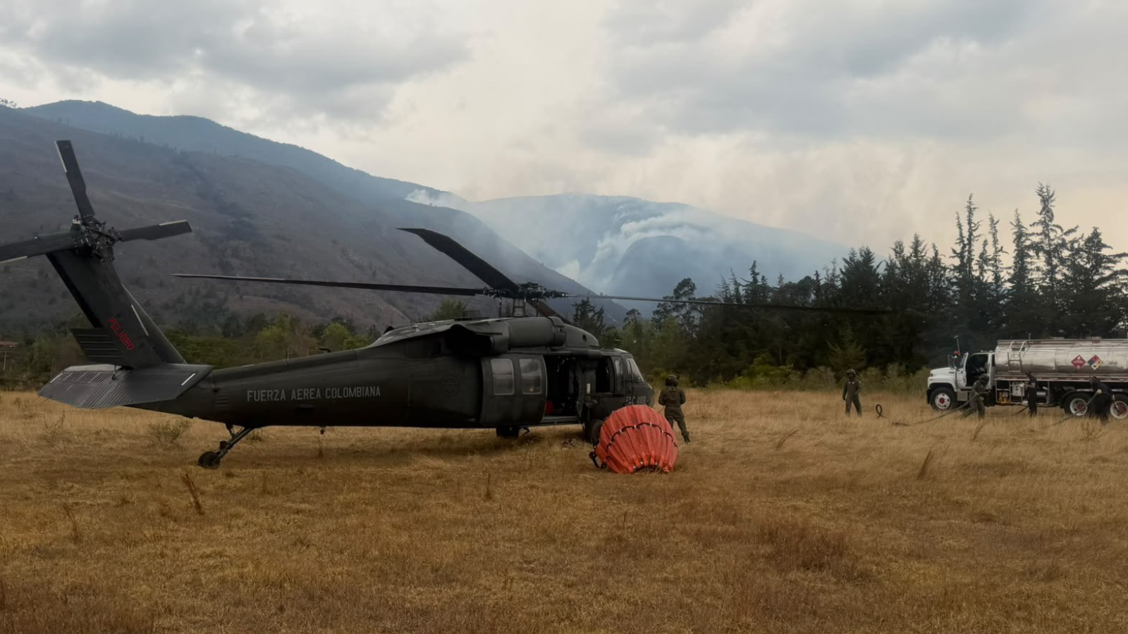 El incendio en Villa de Leyva, Boyacá, alcanza un 75% de control