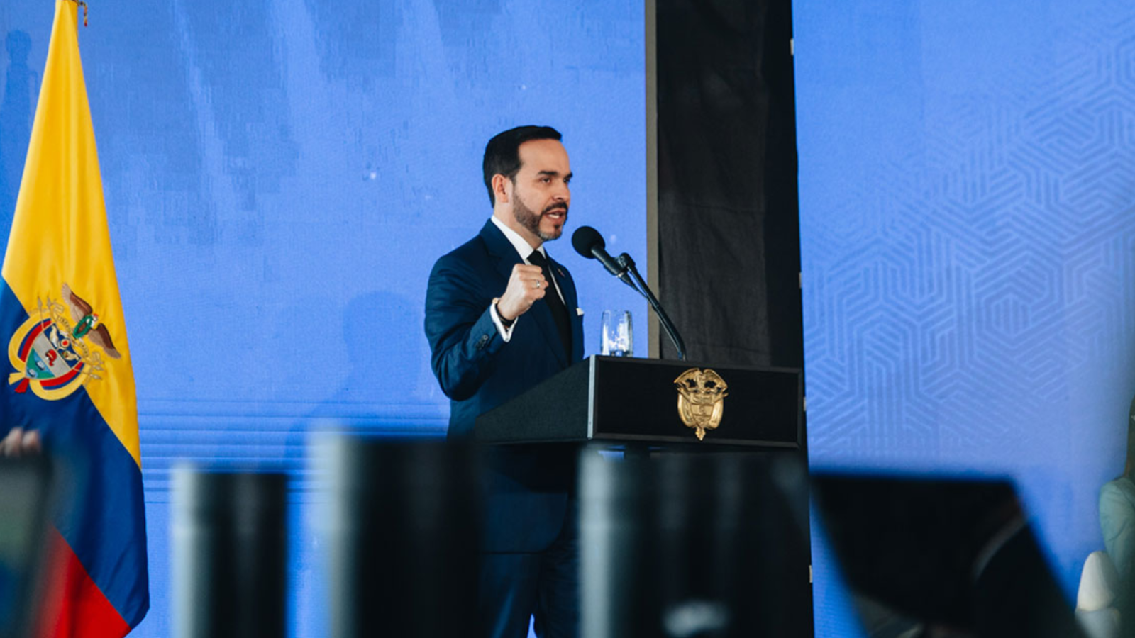 De la Espriella pide a alcaldes no ceder ante intimidaciones