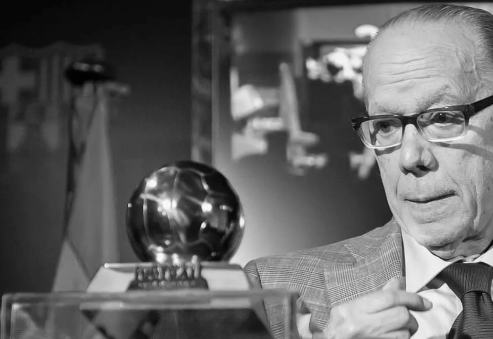 Murió el único futbolista español en ganar un Balón de Oro