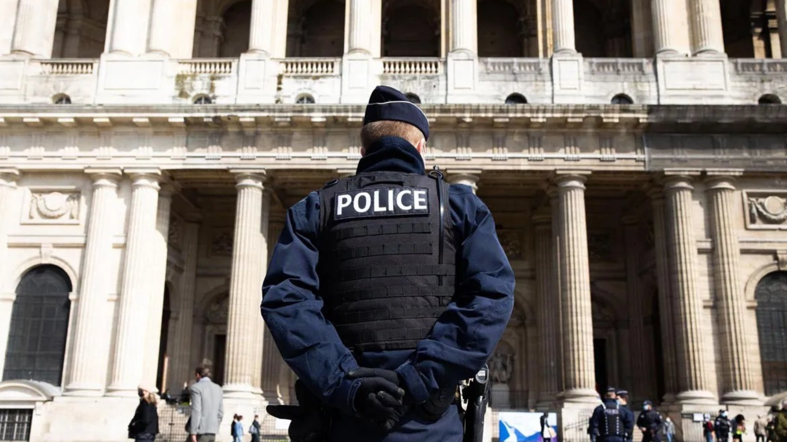 Tiroteo en París deja un muerto y 4 heridos