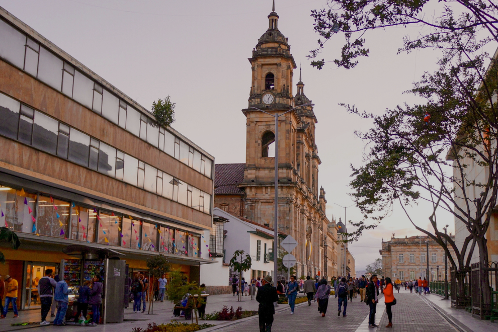 Arrancó la puja por el salario del 2026