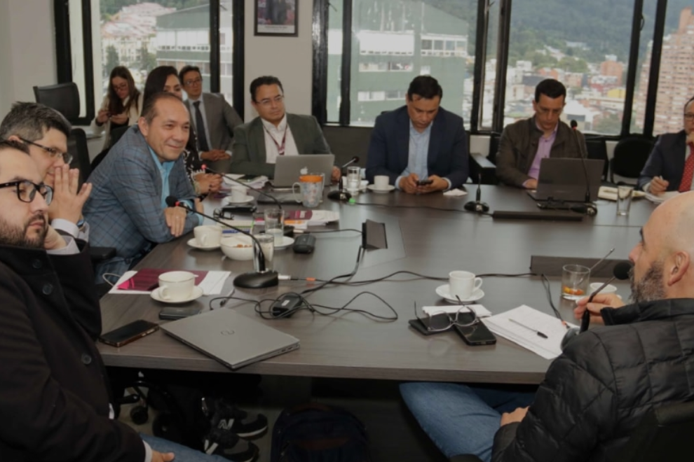 Tensión en la negociación del salario mínimo 2026