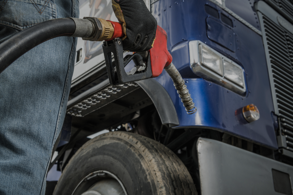 Transportadores alertan por alza de combustibles y riesgo para el sector