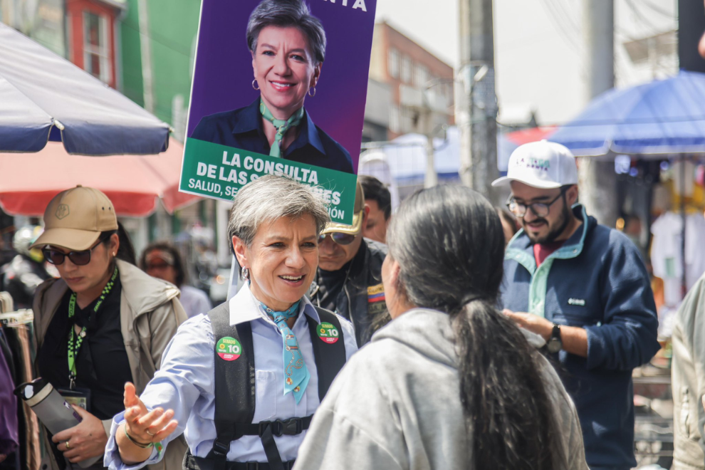 Informe mide fuerza digital de aspirantes presidenciales en redes sociales