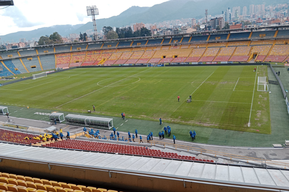 IDRD exige recuperación urgente de la cancha de El Campín