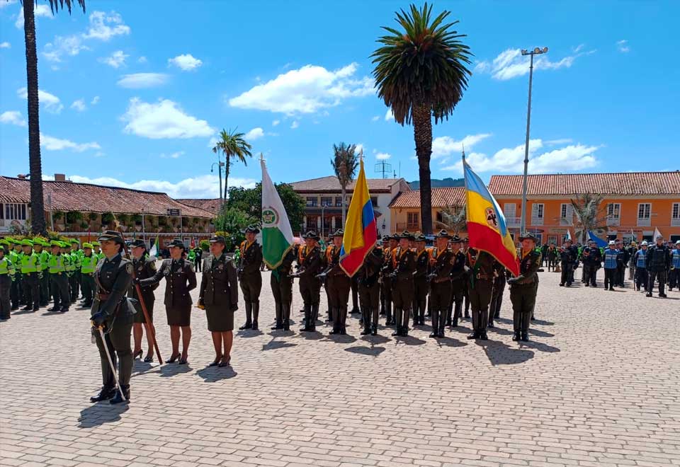 [Noticias Cristalina] Asumió nuevo comandante de la policía de Cundinamarca