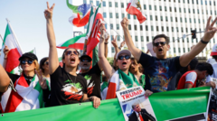 Análisis de la BBC: es un momento peligroso, pero EE.UU. e Israel ven una oportunidad en Irán que no quieren desperdiciar