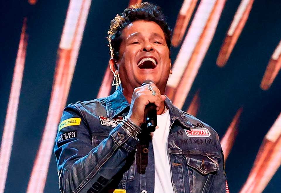 [Video] Carlos Vives cantó a 30.00 pies de altura