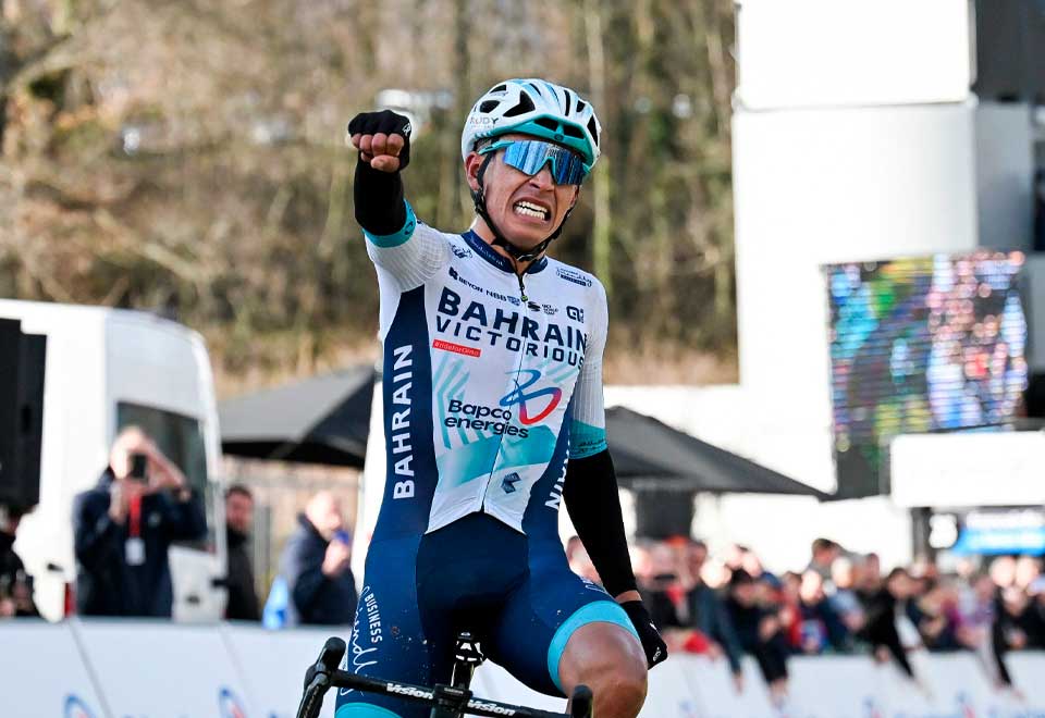 Colombiano Santiago Buitrago ganó etapa de la París-Niza