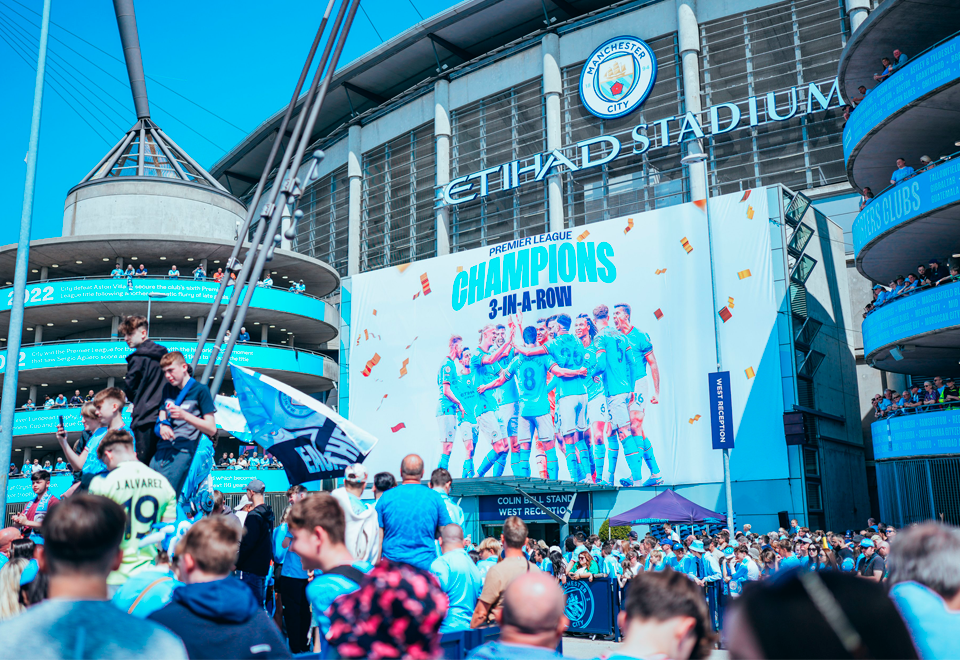 [Video] Así celebró el Manchester City la Premier