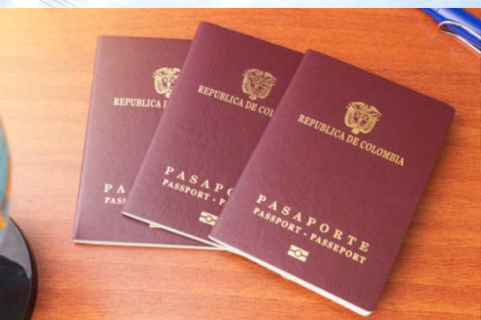 Colombia estrena modelo estatal para la emisión de pasaportes