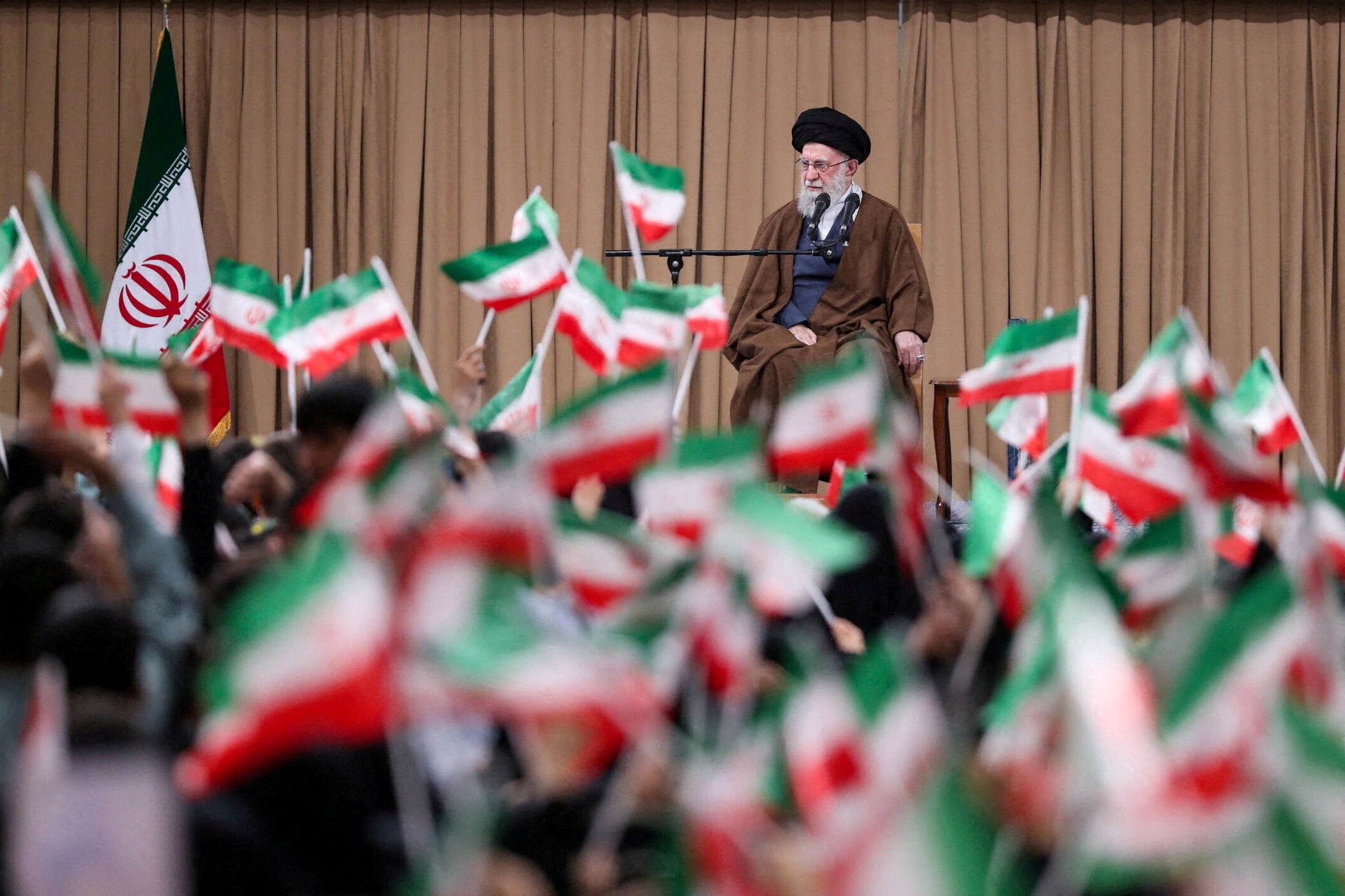 Cómo está gestionando la crisis la cúpula de poder en Irán