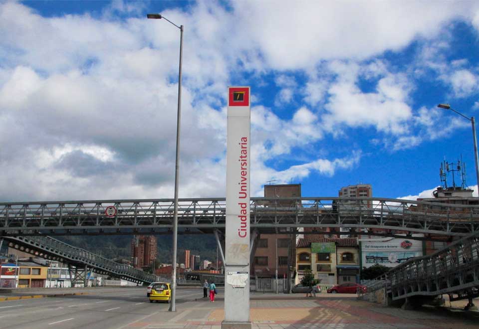 ¿Qué dijo Galán de los vándalos que incendiaron estación de Transmilenio?