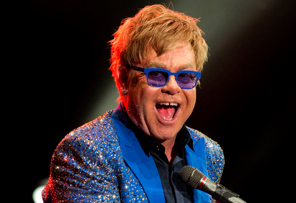 ¿Por qué se retiró de la música Elton John?