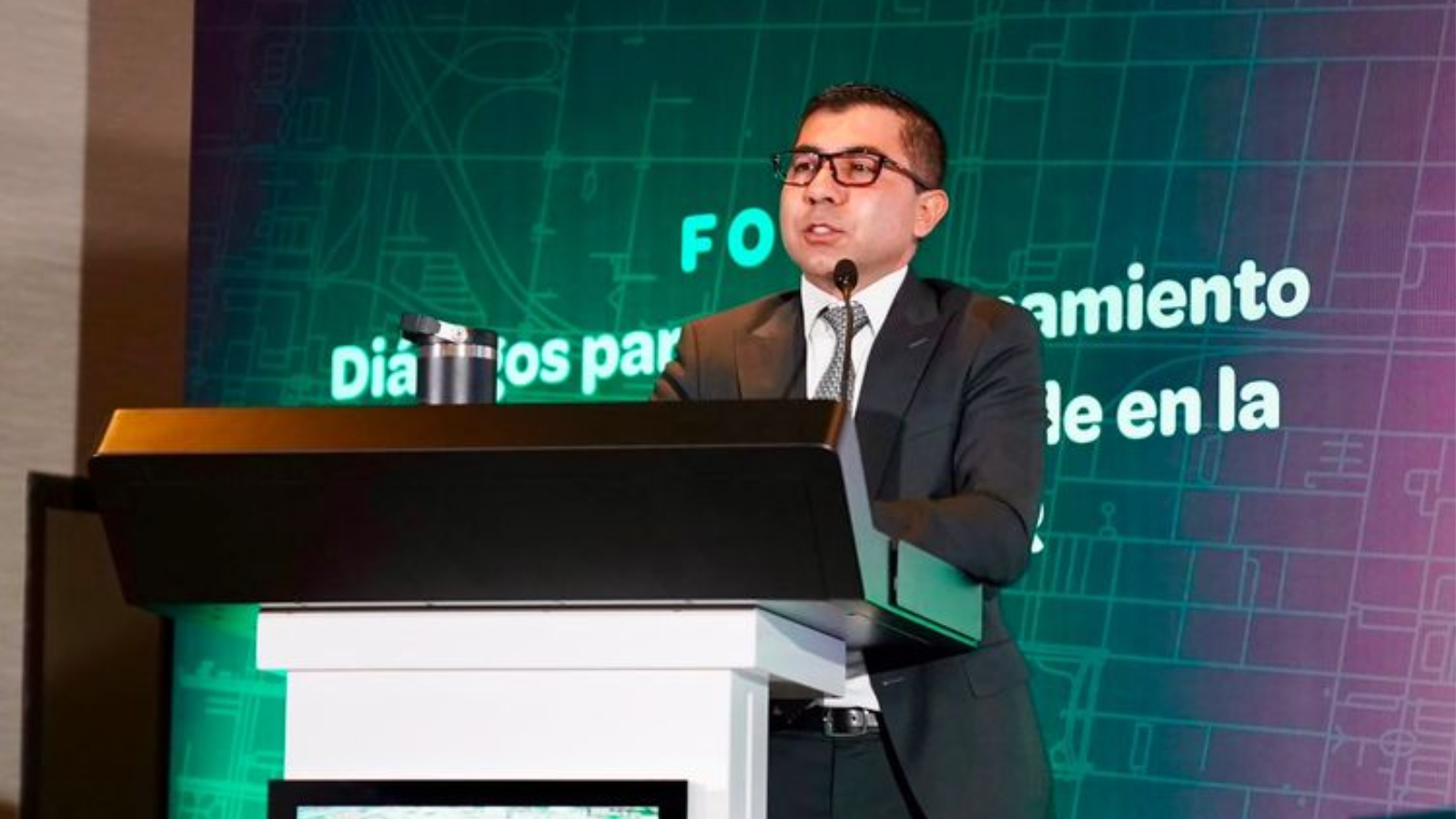 La CAR presenta nueva guía para orientar el crecimiento urbano en municipios de Cundinamarca