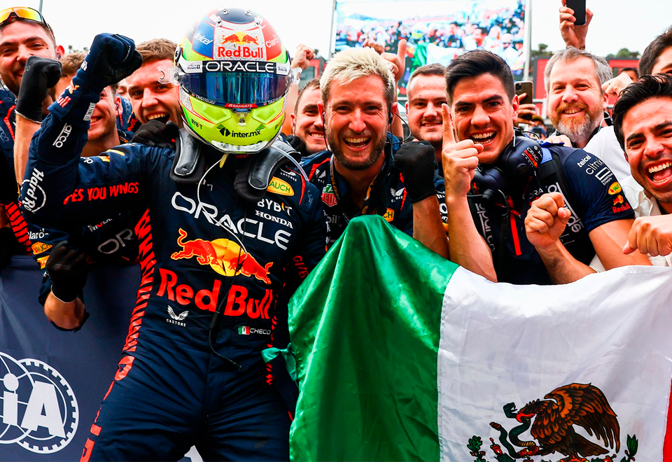 ¡Viva México cabrones! Gano ‘Checo’ en la F1