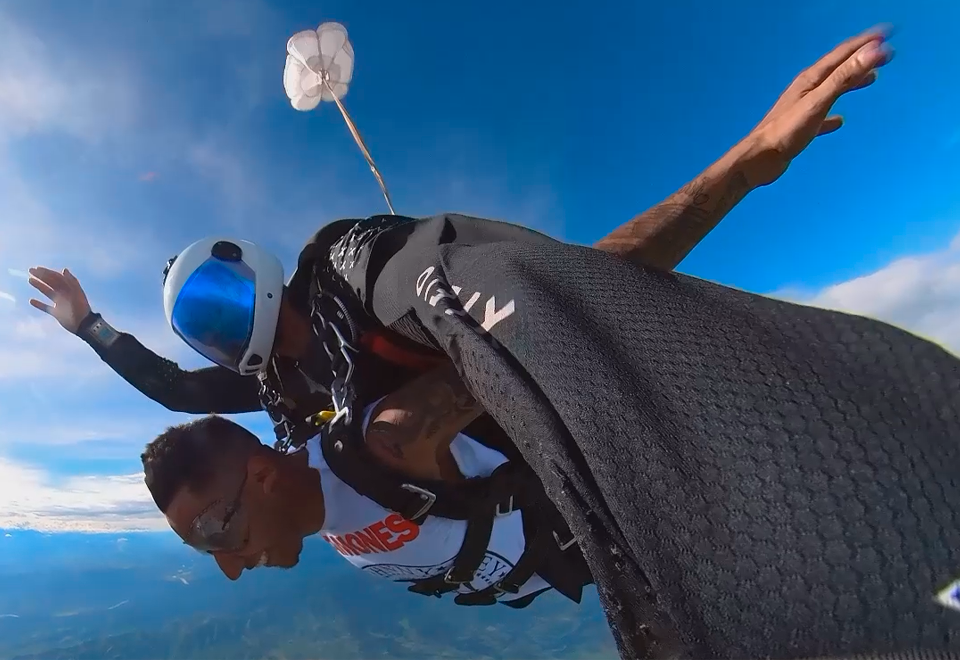 [Crónica] Mi primera vez saltando en paracaídas