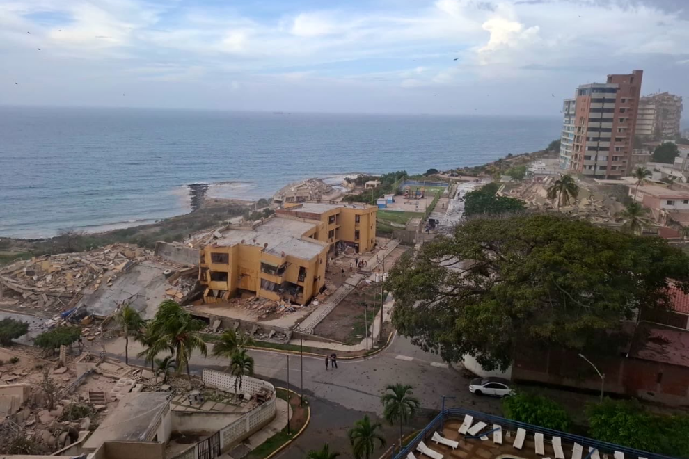 Aumenta a 589 la cifra de muertos por los terremotos en Venezuela